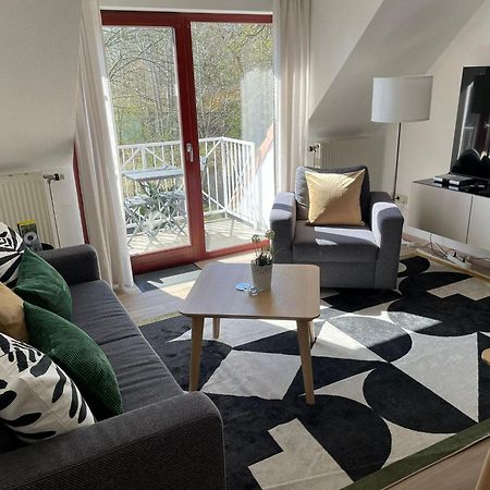 Ferienwohnung-Nils-Holgerson-Mit-Balkon-Zwischen-Strand-Wald-Wiese-Im-Suedosten-Der-Insel-Ruegen Gustow  エクステリア 写真