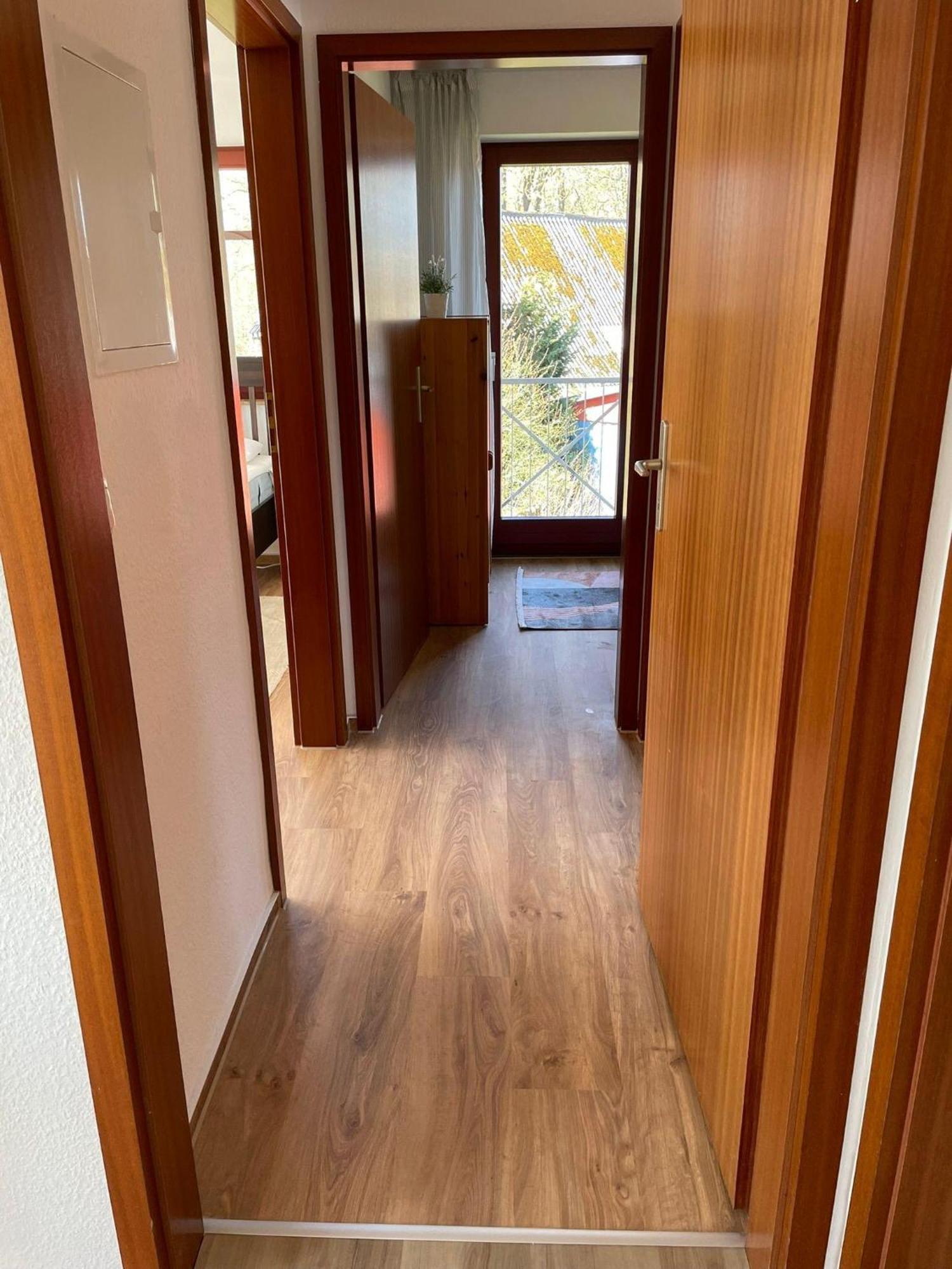 Ferienwohnung-Nils-Holgerson-Mit-Balkon-Zwischen-Strand-Wald-Wiese-Im-Suedosten-Der-Insel-Ruegen Gustow  エクステリア 写真